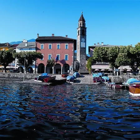 Holidays - Residenza Flora Locarno