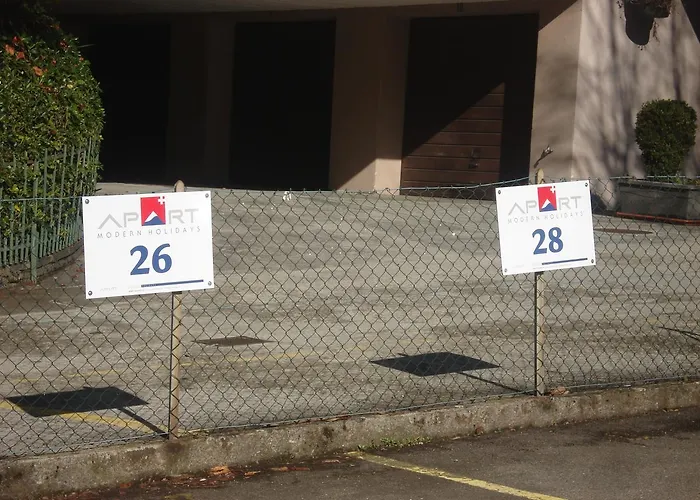 Holidays - Residenza Flora *