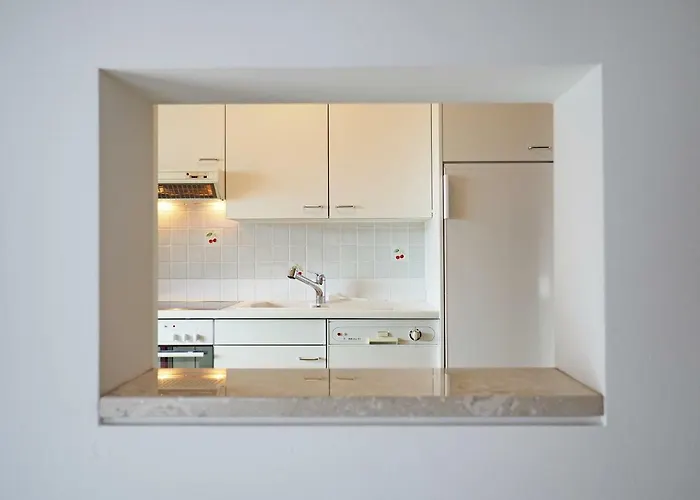 Holidays - Residenza Flora * 로카르노