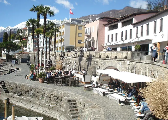 Apartment Holidays - Residenza Flora Locarno