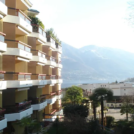 Holidays - Residenza Flora Apartament Locarno